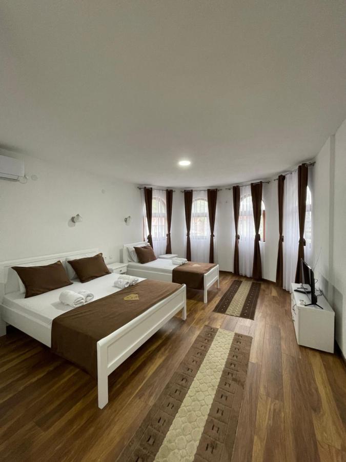 Hotel5E Plav Exterior foto